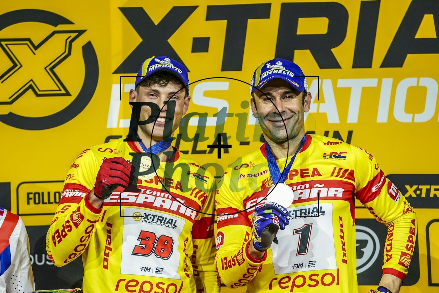 España triunfa en el FIM X-Trial de Naciones en Sevilla/Spain triumphs at the FIM X-Trial of Nations in Seville